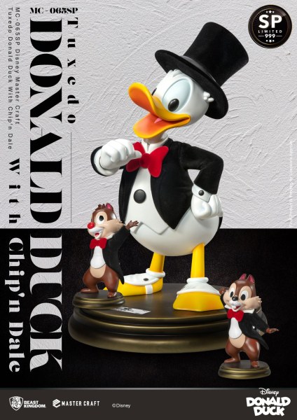ESMOQUIN DONALD CON CHIP Y DALE DISNEY100 - DISNEY MASTERCRAFT