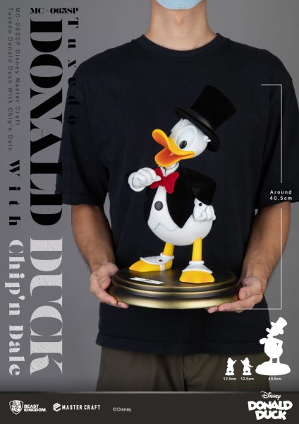 ESMOQUIN DONALD CON CHIP Y DALE DISNEY100 - DISNEY MASTERCRAFT