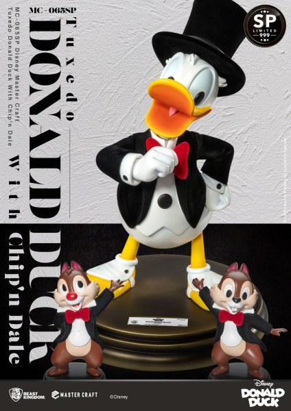 ESMOQUIN DONALD CON CHIP Y DALE DISNEY100 - DISNEY MASTERCRAFT