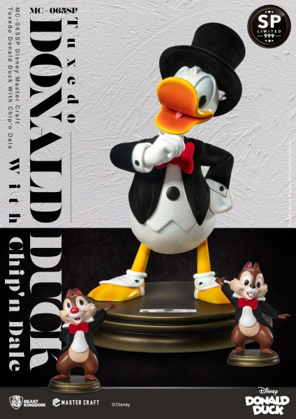ESMOQUIN DONALD CON CHIP Y DALE DISNEY100 - DISNEY MASTERCRAFT