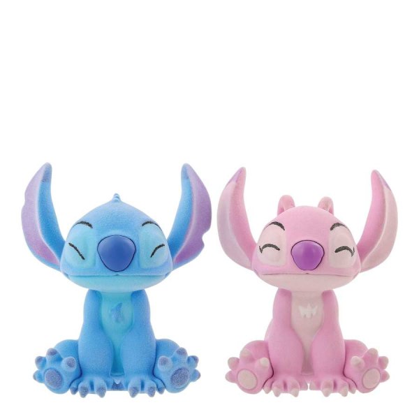 Stitch y Angel Flocks se besan - DISNEY GRAND JESTER