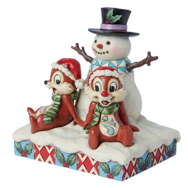 Chip y Dale con un muñeco de nieve – Disney Traditions