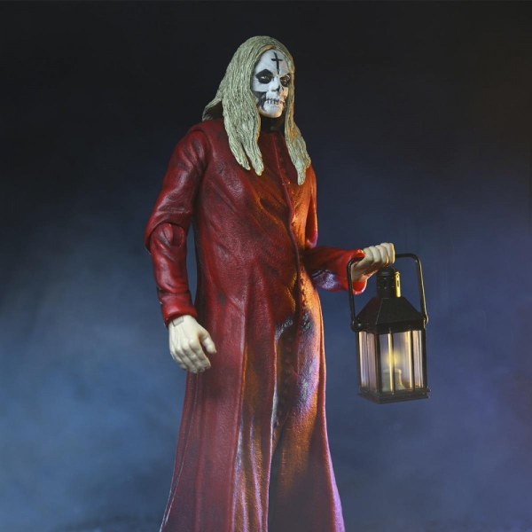 FIGURA HOUSE OF 1000 CORPSES OTIS (TÚNICA ROJA) 20 ANIVERSARIO