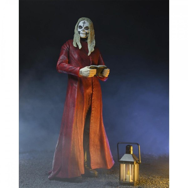 FIGURA HOUSE OF 1000 CORPSES OTIS (TÚNICA ROJA) 20 ANIVERSARIO
