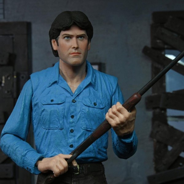 EVIL DEAD 2 - FIGURA DE ACCIÓN - 40 ANIVERSARIO ULTIMATE ASH