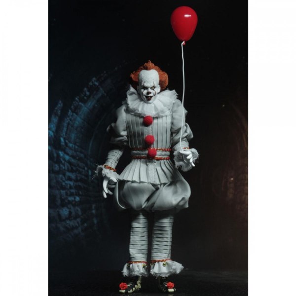 IT - FIGURA DE ACCIÓN VESTIDA - PENNYWISE (2017)