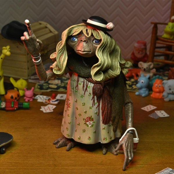 E.T. 40 ANIVERSARIO - FIGURA DE ACCIÓN - ULTIMATE E.T. VESTIDO