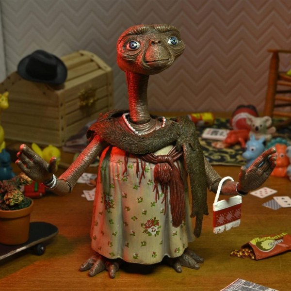 E.T. 40 ANIVERSARIO - FIGURA DE ACCIÓN - ULTIMATE E.T. VESTIDO