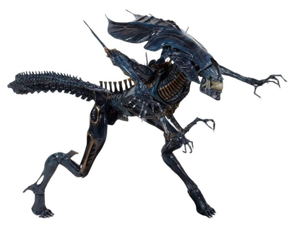 Figura extraterrestres Ultra Deluxe Reina Alienígena 38 cm
