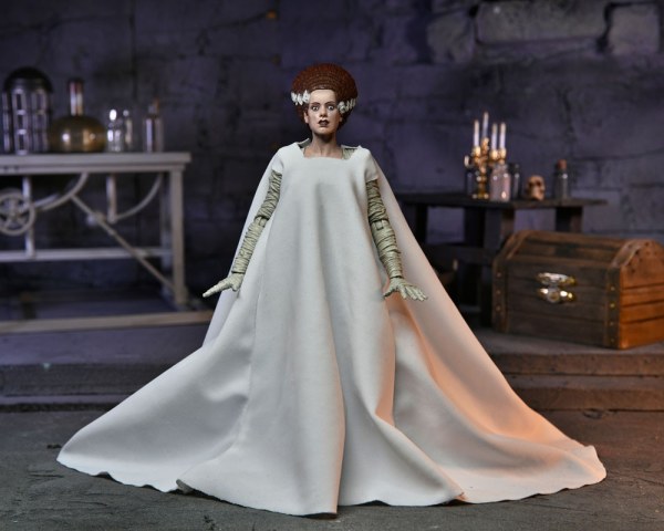 Figura Universal Monsters La última novia de Frankenstein (Color) 18 cm