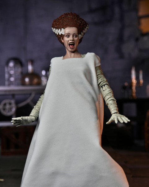 Figura Universal Monsters La última novia de Frankenstein (Color) 18 cm