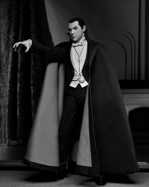 Figura Universal Monsters Ultimate Drácula (Abadía de Carfax) 18 cm