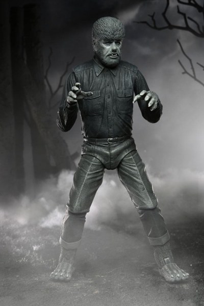 Figura Universal Monsters Ultimate El Hombre Lobo (Blanco y Negro) 18 cm