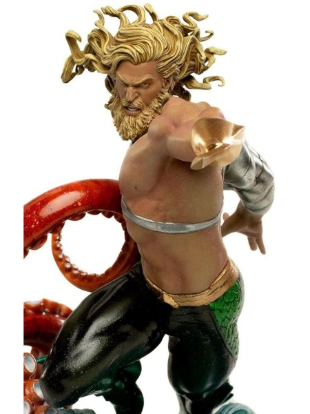 AQUAMAN 90 Art Scale - DC COMICS