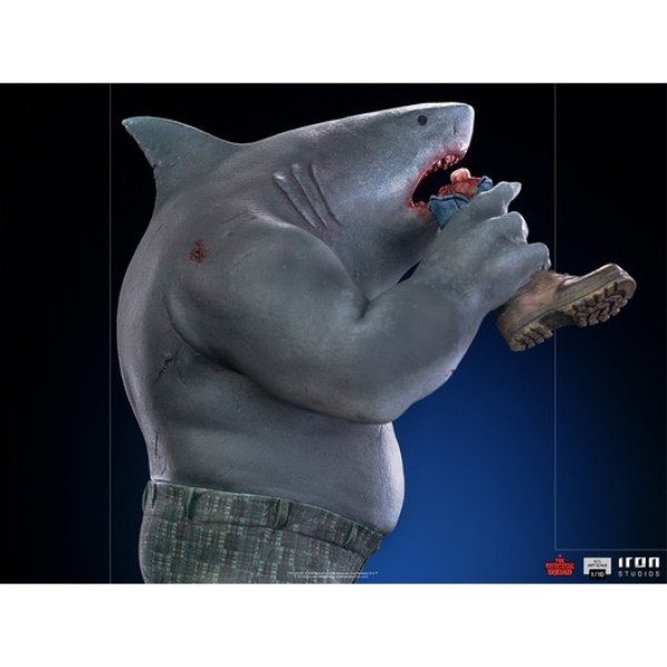 ESCUADRÓN SUICIDIO KING SHARK ART SCALE - DC COMICS