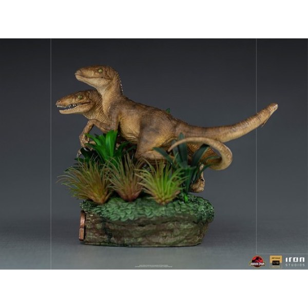 DOS VELOCIRAPTORS ART SCALE DELUXE - JURASSIC PARK