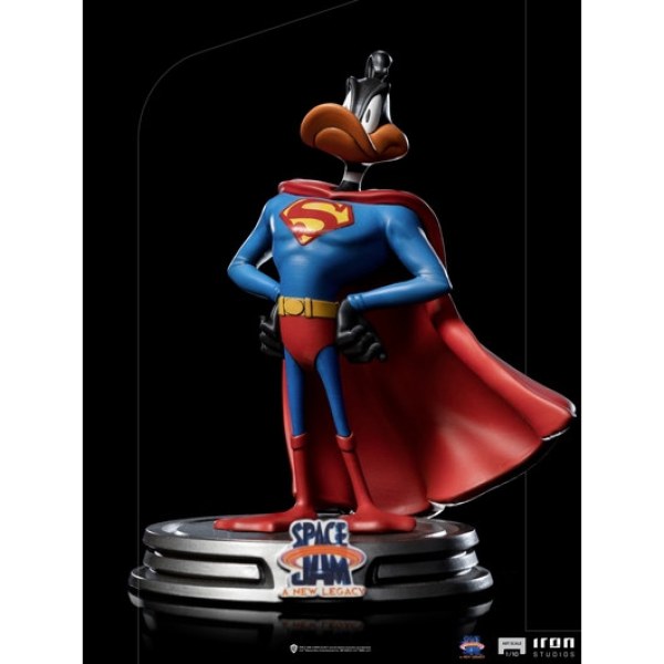PATO LUCAS SUPERMAN ART SCALE - SPACE JAM 2