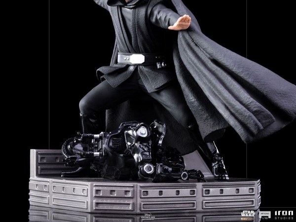 The Mandalorian Luke Skywalker versión de combate Art Scale - Star Wars