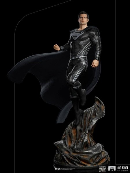 Superman Traje Negro Liga De La Justicia Arte Escala - Dc Comics