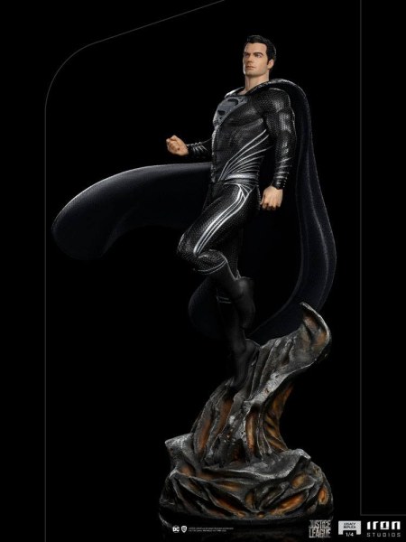 Superman Traje Negro Liga De La Justicia Arte Escala - Dc Comics