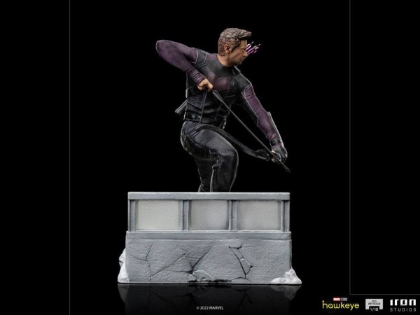 Clint Barton Ojo de Halcón Art Scale - Marvel