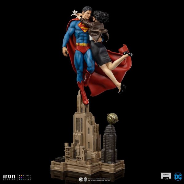 Diorama Superman y Lois - DC Comics