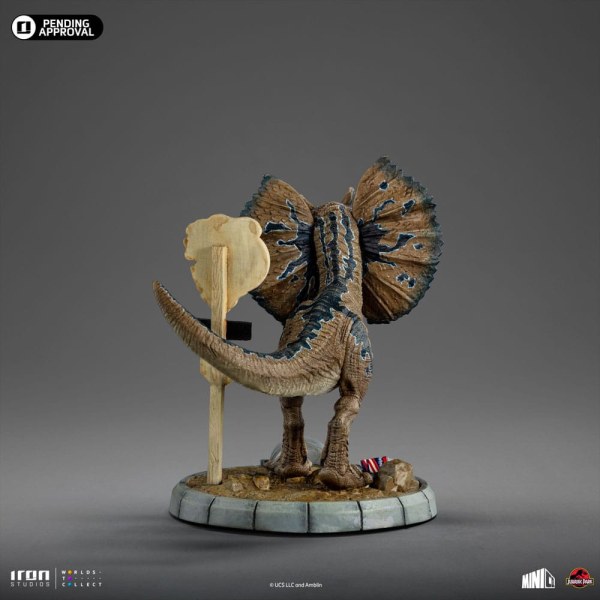 DILOPHOSAURUS ART SCALE - JURASSIC PARK