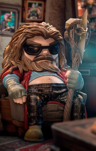 BRO-THOR ART SCALE MINI - AVENGERS INFINITY SAGA
