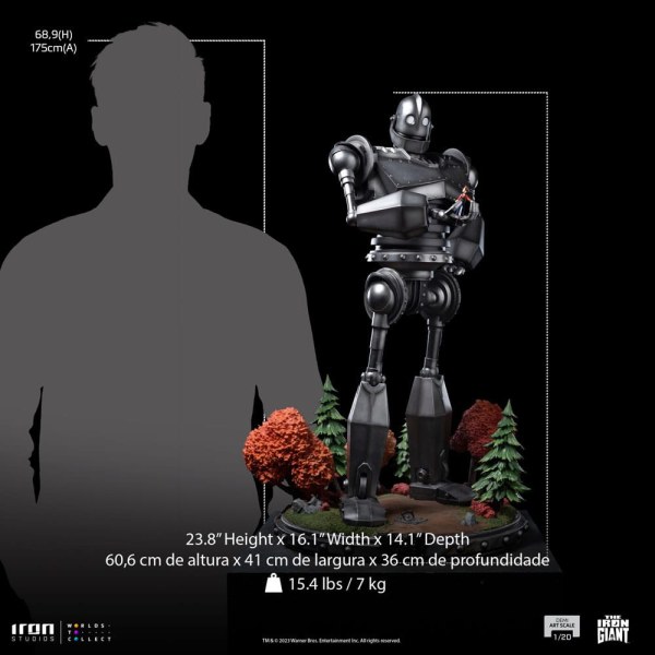 Gigante de Hierro y Hogarth Hughes Art Scale - El Gigante de Hierro