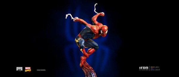 Hombre Araña Art Scale - Marvel