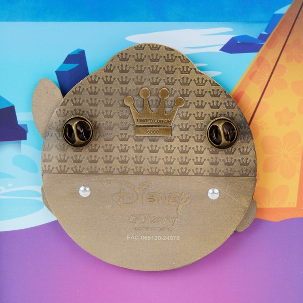 Caja coleccionista de pines Stitch Camping Cuties - DISNEY LOUNGEFLY