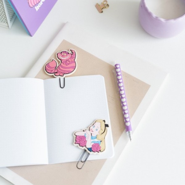 SET DE ARTÍCULOS DE PAPELERÍA - DISNEY ALICIA EN EL PAÍS DE LAS MARAVILLAS