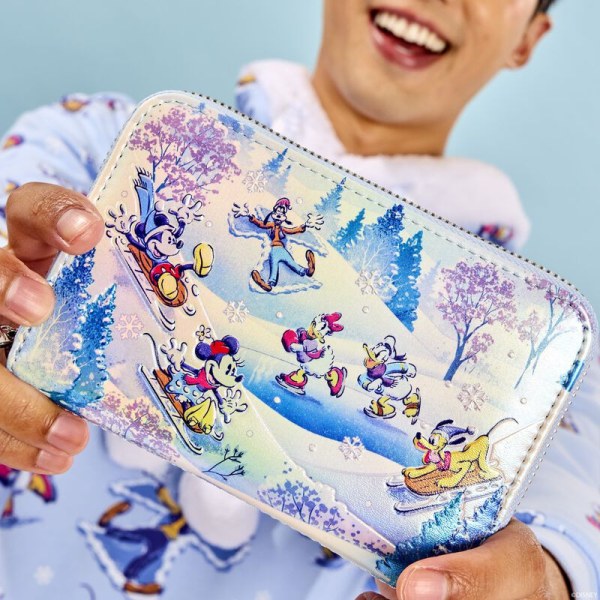 Cartera Winter Wonderland Scene Mickey y Amigos - DISNEY LOUNGEFLY