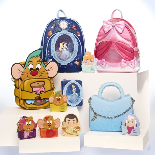 Mini Mochila Lenticular Royal Ball - DISNEY LOUNGEFLY Cenicienta 75 aniversario