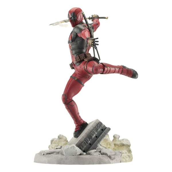 Galería Deadpool y Wolverine Estatuilla Deadpool 25 cm