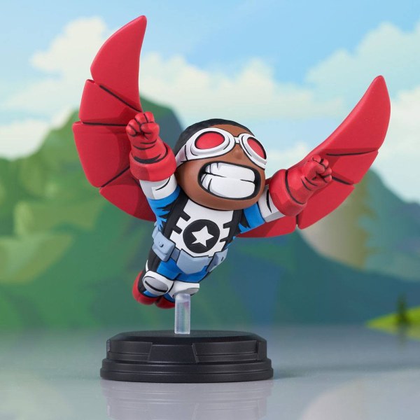 Estatuilla animada de Marvel Falcon de 13 cm