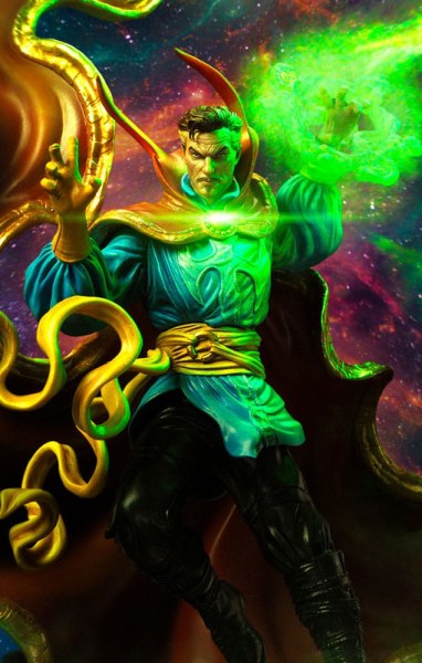 Estatuilla Marvel 1 Deluxe 10 Scale Dr. Strange 47 cm