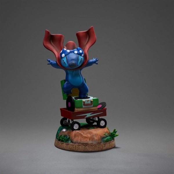 Estatuilla Lilo & Stitch 1 10 Scale Stitch Laundry 19 cm