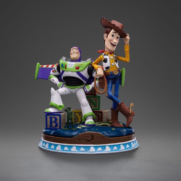 Estatuilla Toy Story 1 Deluxe Art Scale Buzz & Woody 38 10