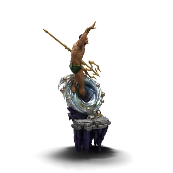 Estatuilla Marvel 1 Art Scale Namor 10 36 cm