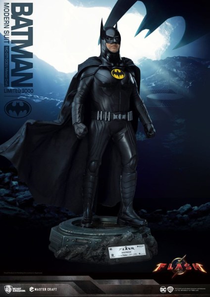 Estatuilla de Batman Master Craft Batman Traje Moderno 42 cm