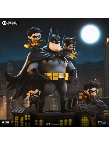 Figura Batman Iconos animados PVC Batman Familia 18 cm