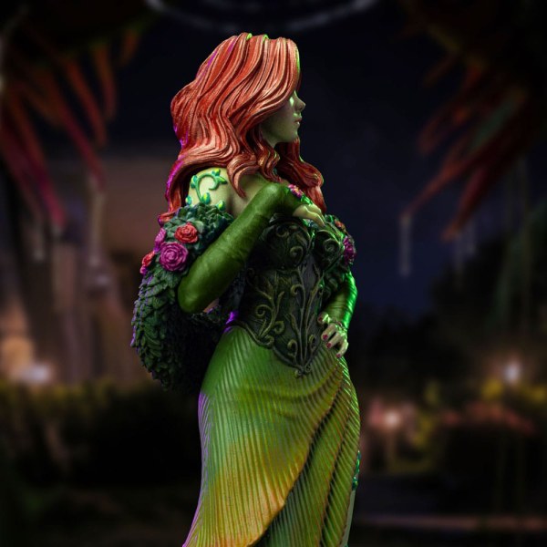 Estatuilla DC 10 1 Scale Poison Ivy 22 cm