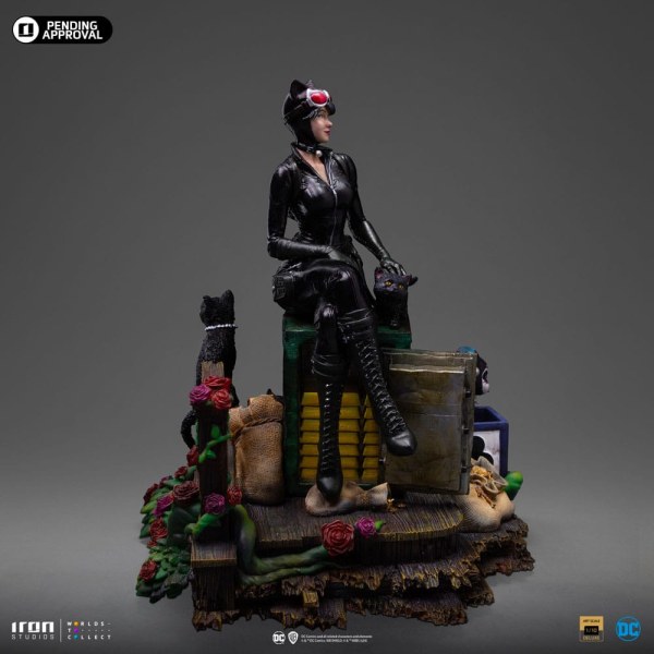 Estatuilla DC Comics 1 Deluxe Art Scale Catwoman (Sirenas de Ciudad Gótica) 21 cm
