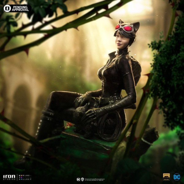 Estatuilla DC Comics 1 Deluxe Art Scale Catwoman (Sirenas de Ciudad Gótica) 21 cm
