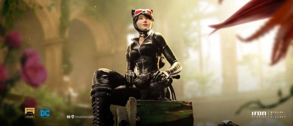 Estatuilla DC Comics 1 Deluxe Art Scale Catwoman (Sirenas de Ciudad Gótica) 21 cm