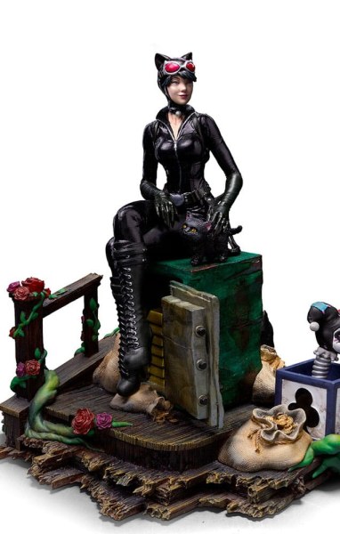 Estatuilla DC Comics 1 Deluxe Art Scale Catwoman (Sirenas de Ciudad Gótica) 21 cm