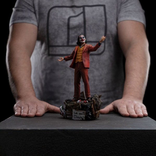 Estatuilla DC 10 1 ( Arthur Fleck) 19 cm