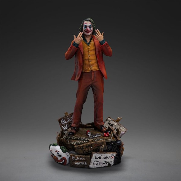 Estatuilla DC 10 1 ( Arthur Fleck) 19 cm