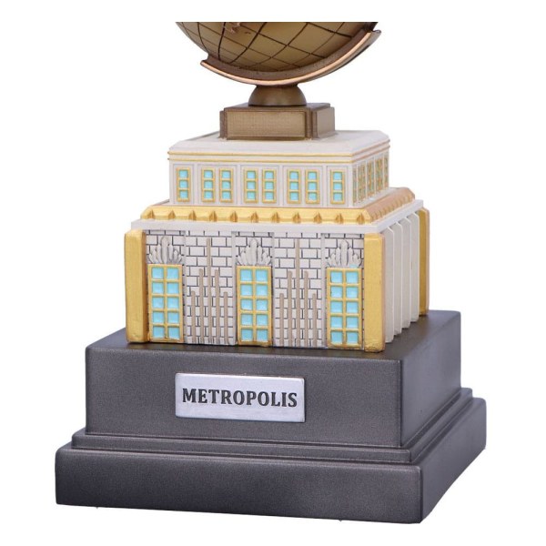 Figura DC Comics El Daily Planet 22 cm